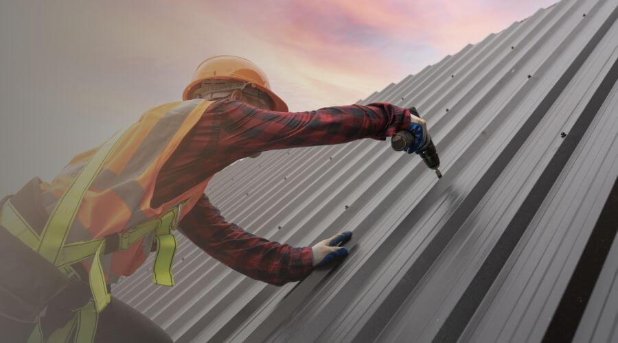Expert top industrial roofings services in Bradgate, IA